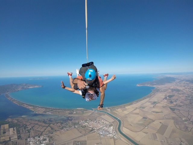  Volando hacia tierra firme 