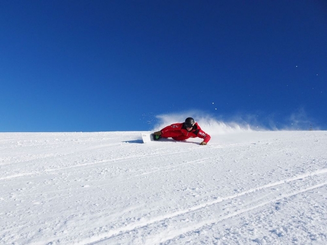 Lección de snowboard de 3 días (temporada alta) en Sestriere