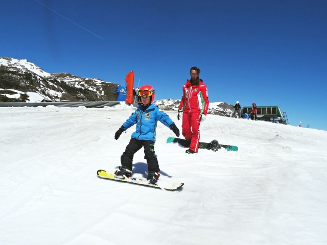 Deslizándose sobre la nieve 