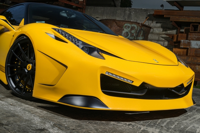 ¡Los detalles de un Ferrari amarillo! 