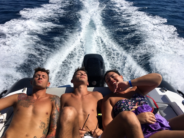  Disfrutar del sol en el mar 