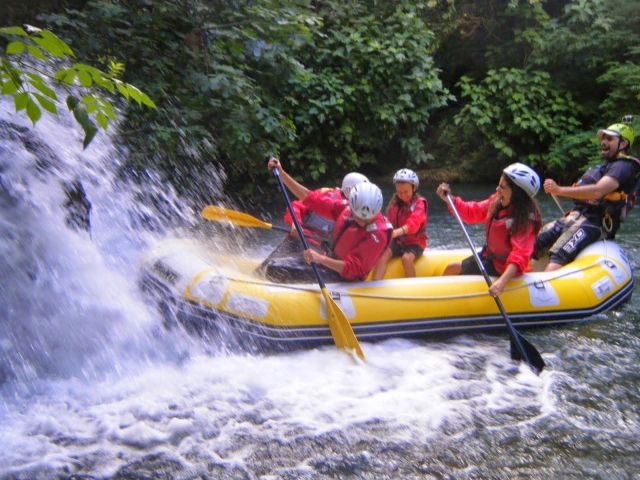 tres horas de rafting en el río Tanagro
