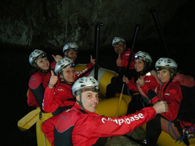  ¡Rafting en la gruta!