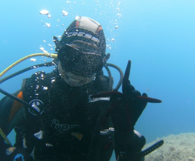 Conviértele en un buceador experto