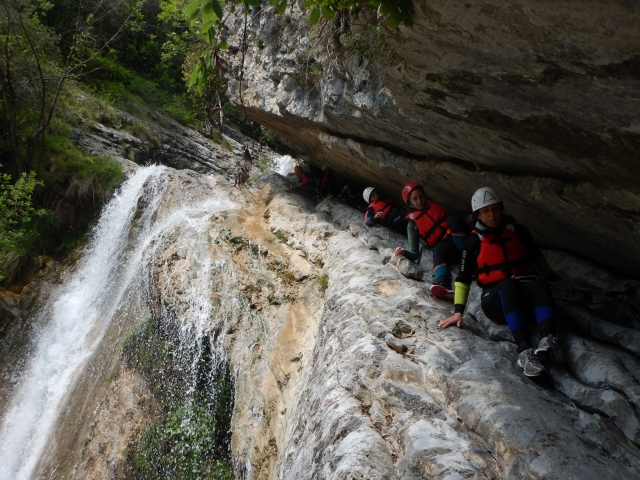  Entre las rocas 