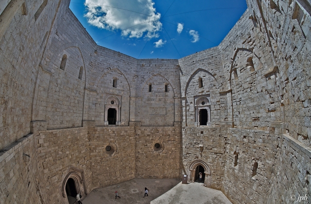  El castillo visto desde dentro 
