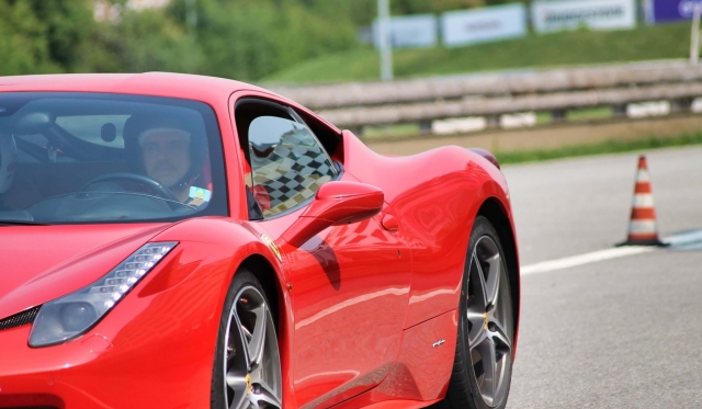 Carreras en la pista 