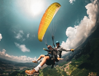 Vuelo educativo parapente en Bérgamo de 15 min