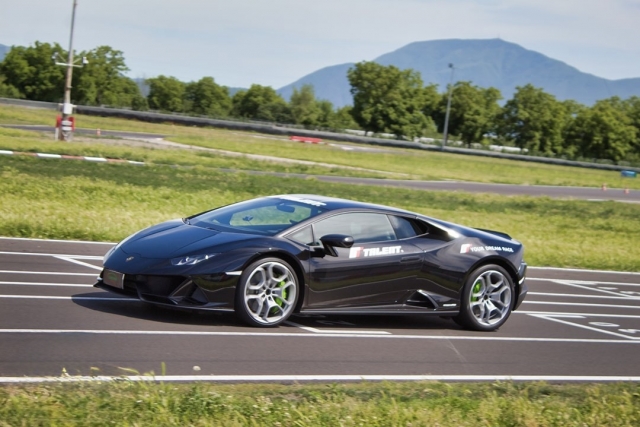 1 vuelta Lamborghini Huracan Circuito Vallelunga Roma