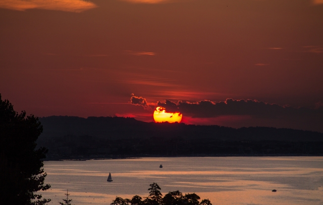 Puesta de sol en la Riviera Romaña