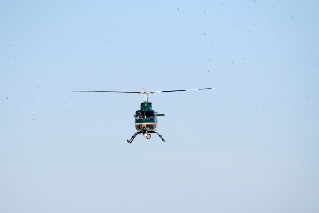  Helicóptero en vuelo