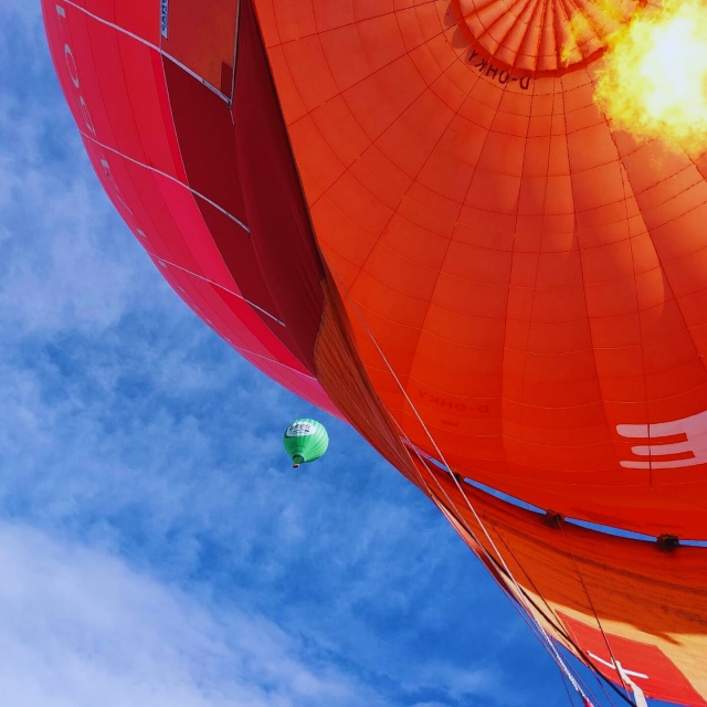  Sobrevolando Bolzano 
