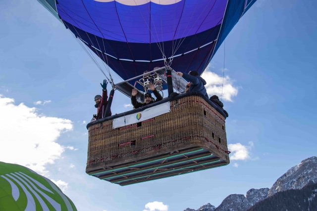 En un globo aerostático en Mondovi
