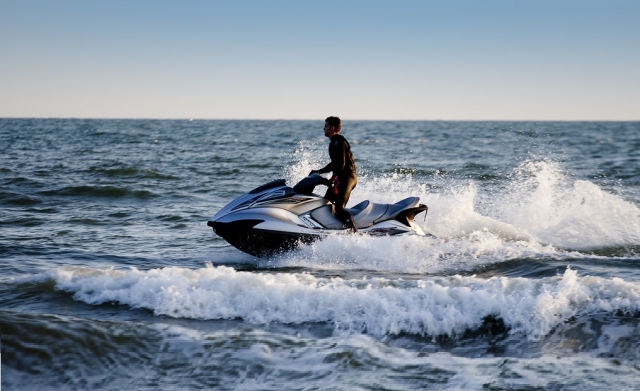  en jet ski 