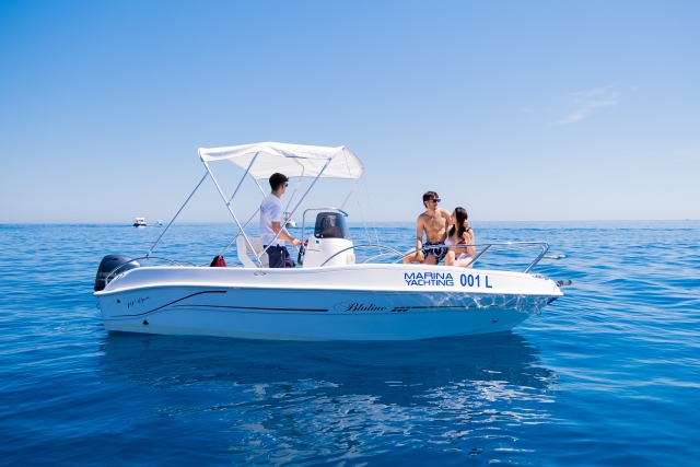  relajación en el barco 