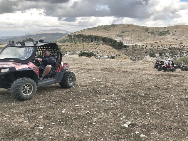 Buggy uno al lado del otro