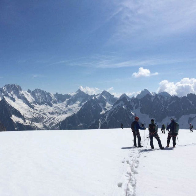 trekking en la nieve 