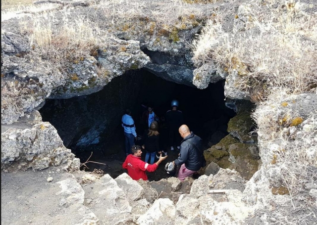  visita a la gruta de lava