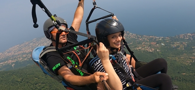 Vuelo en parapente en pareja por el lago de Garda 1 hora