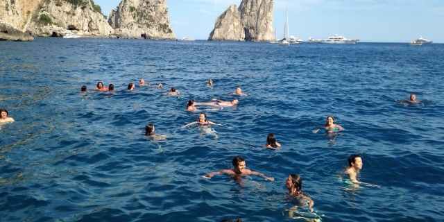  Baño en el mar