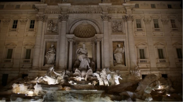  La Fontana de Trevi 