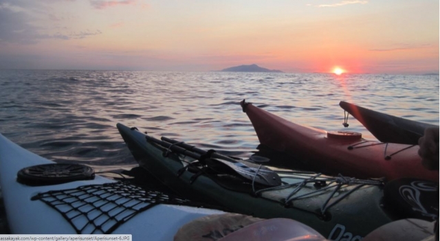  Kayak al atardecer 