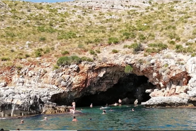Nadar en el mar 