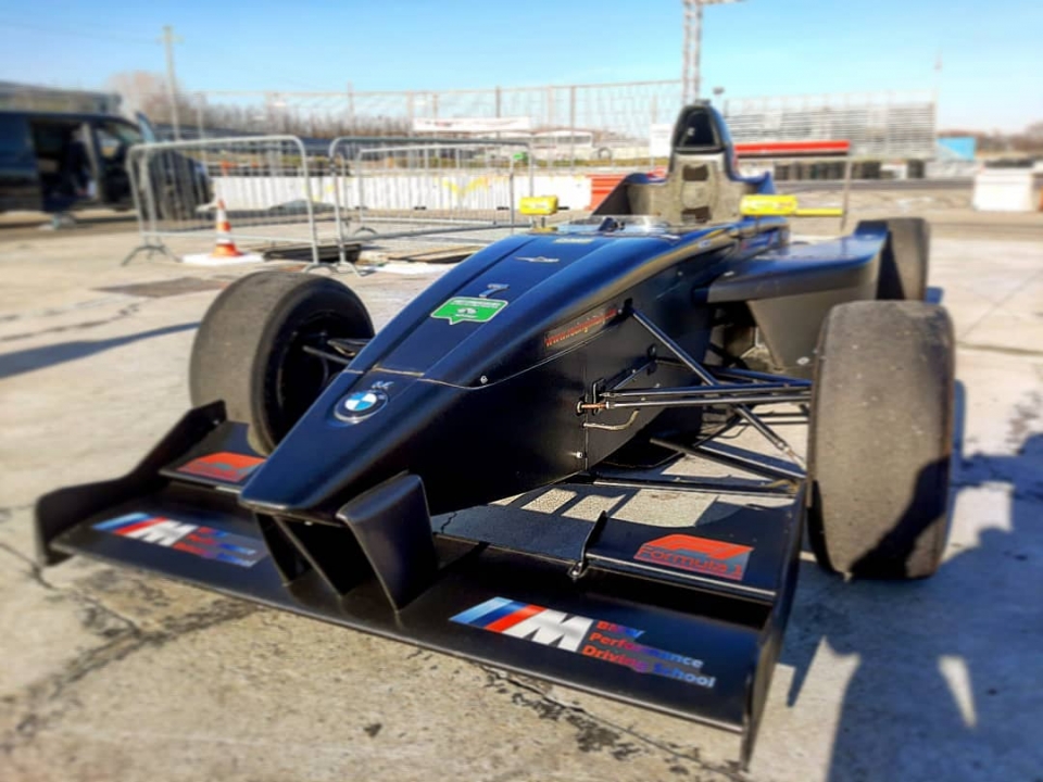  Ferrari 458 en la pista 