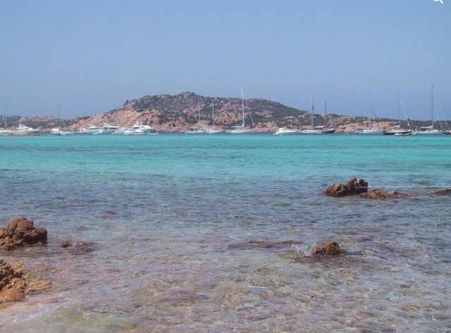  el mar cristalino de Cerdeña 