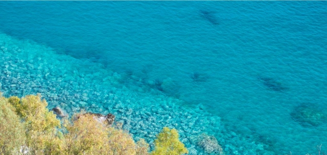  Aguas cristalinas 