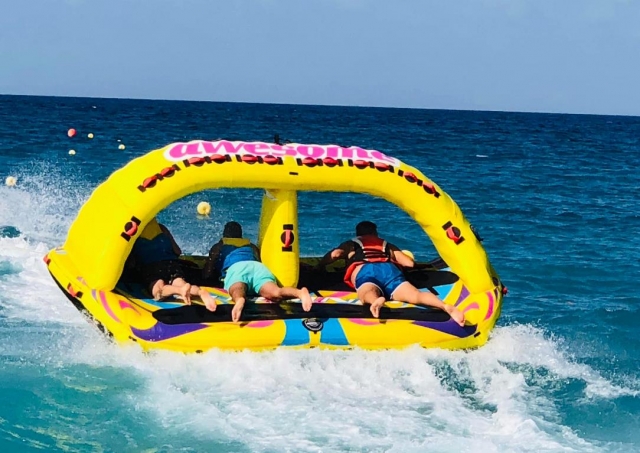  Juegos acuáticos en Castellammare del Golfo 