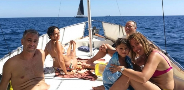  Duranle la excursión en barco 