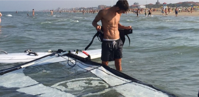  Equipo de windsurf 