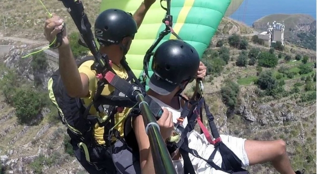  Admirando la vista abajo