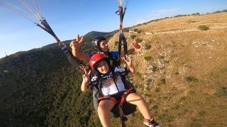 Parapente sobre la antigua ciudad de Norba 15 minutos