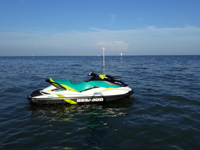  surcar las olas 