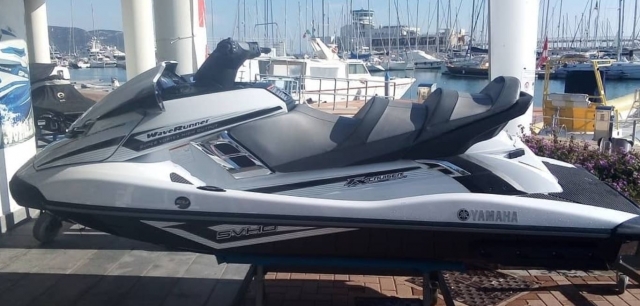  Jet skis modernas 