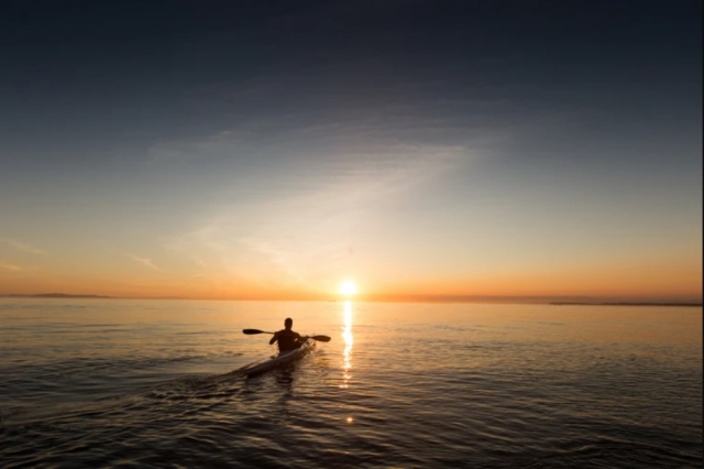  kayak y atardecer 