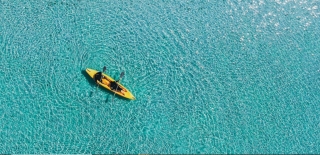 Renta de kayak doble de 4 horas en Bosa