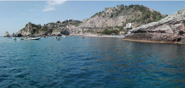  Taormina y sus alrededores 