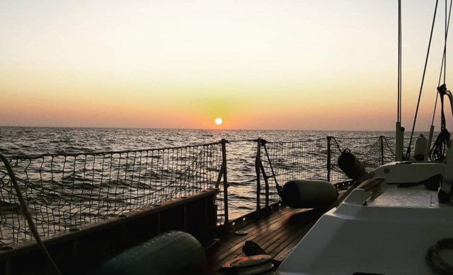 atardecer en el barco 