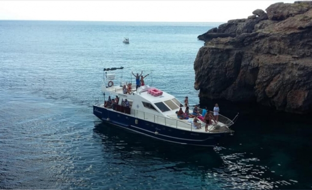  Calas