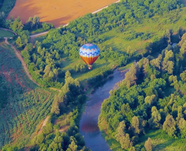  Sobrevolando la campiña lombarda 