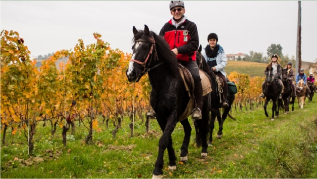  pbaños a caballo en Roccaforle 