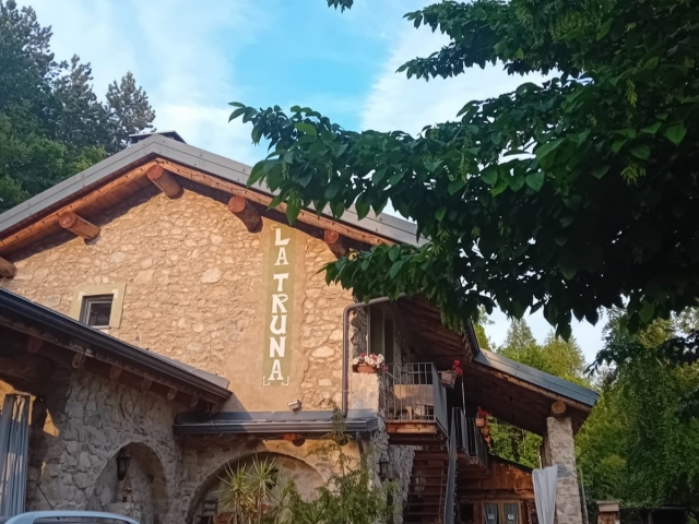  Agriturismo La Truna 