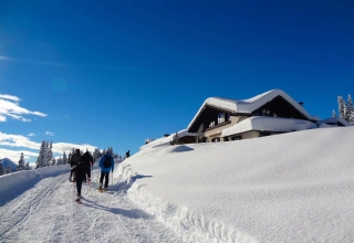 Ruta con raquetas de nieve de 3 horas en el Grupo Presanella