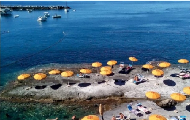  espectaculares playas de zannone