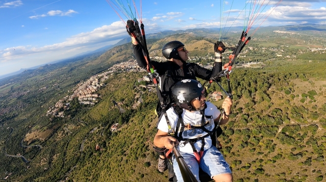  Libertad en parapente 