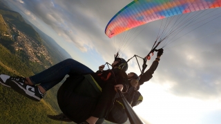 Vuelo panorámico en parapente en Norma 1 hora y media