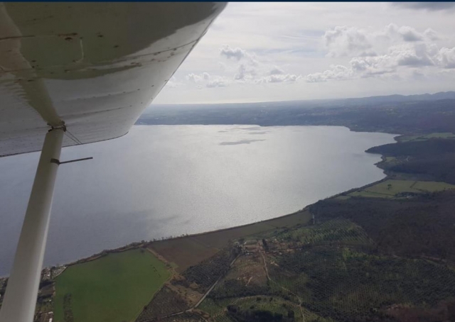  recorrido en helicóptero por el lago de Bracciano 